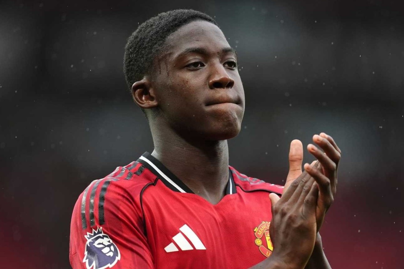 MU tang luong cho Mainoo hinh anh