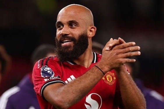 Tinh the dao nguoc voi Mbeumo hinh anh