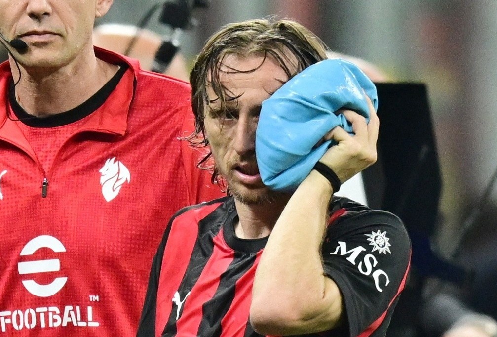 Modric gay chu y hinh anh