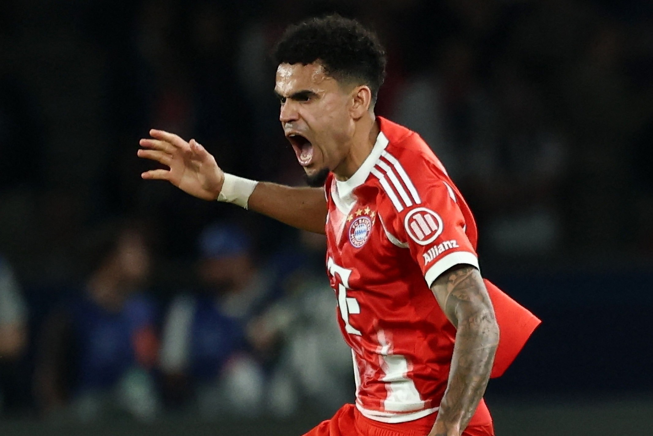 Nhin Diaz, Liverpool da sang mat chua hinh anh