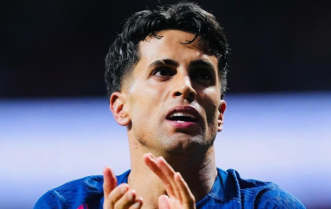 Cancelo bung no mau thuan voi Saudi Arabia hinh anh