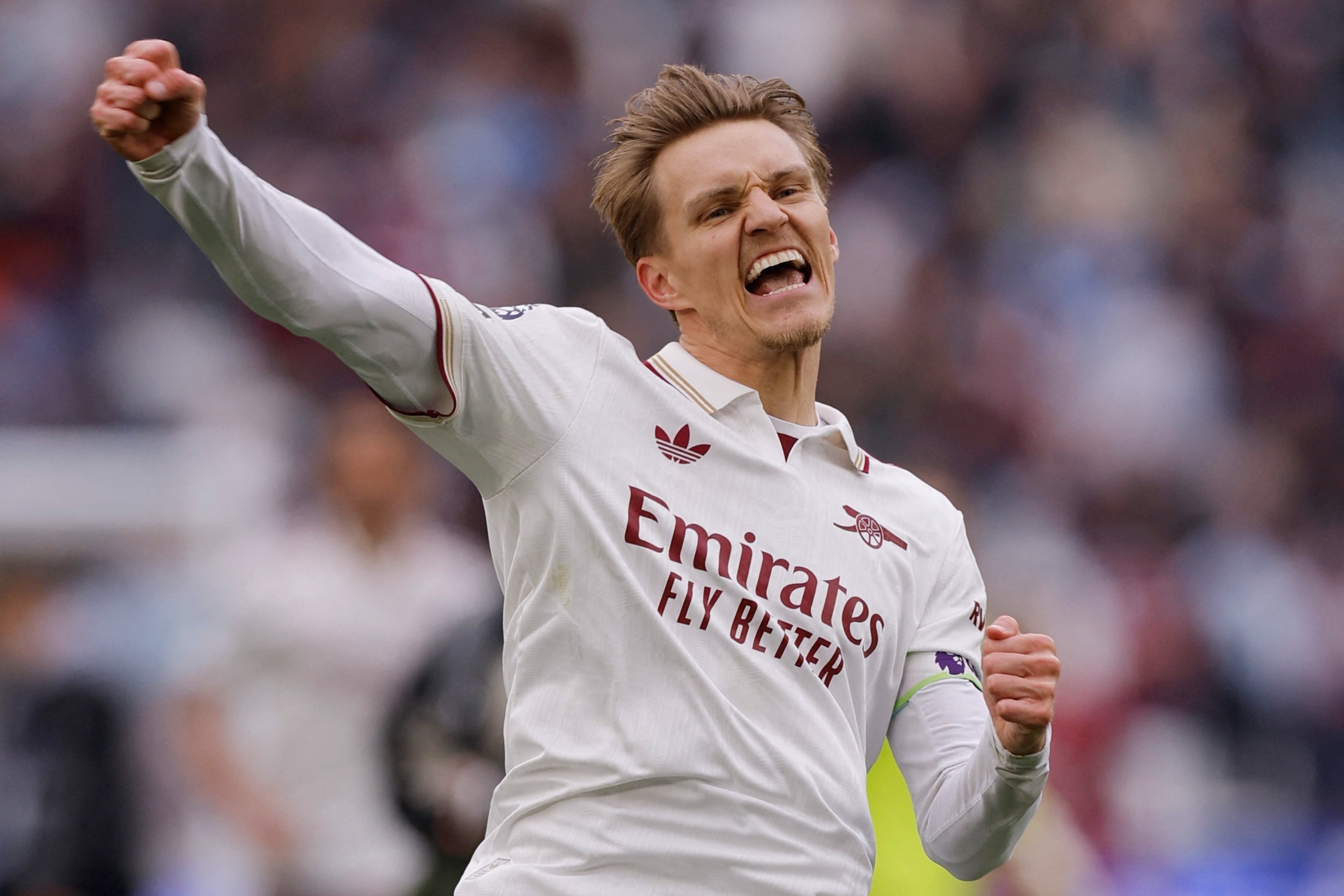Arsenal nghien cuu bai penalty cua PSG hinh anh