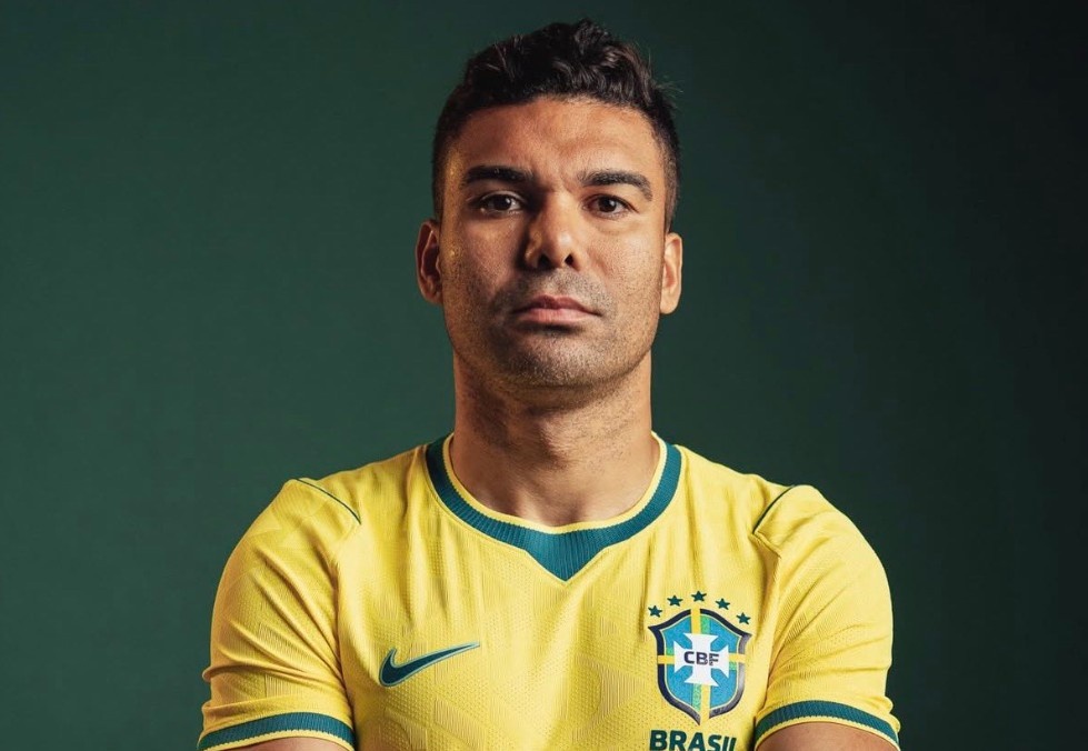 Casemiro hung chiu phan no hinh anh