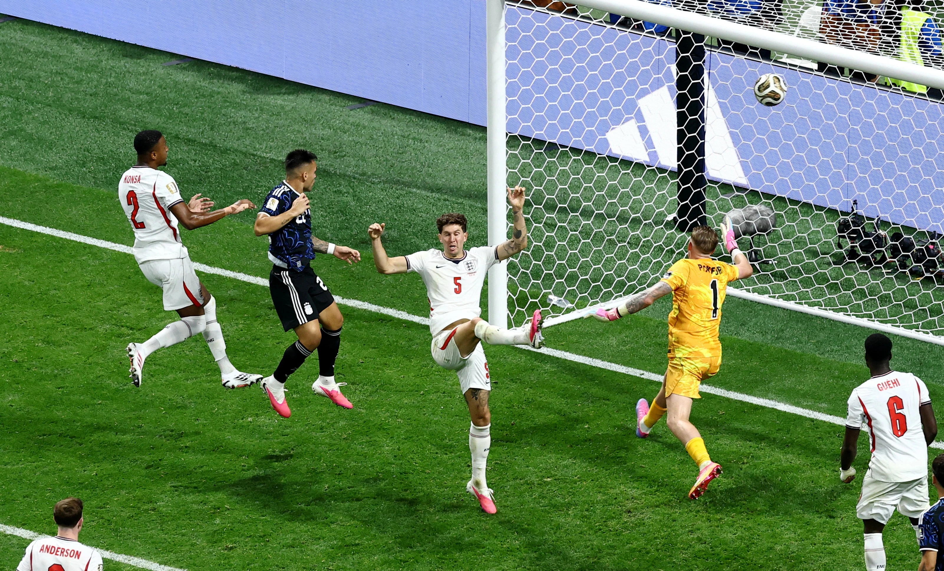 Maguire anh 1