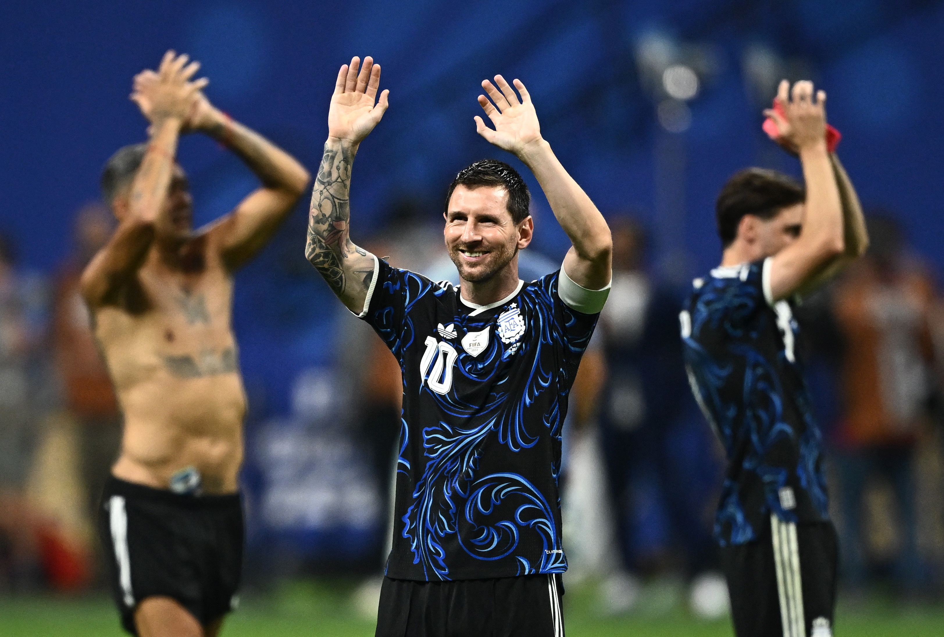 Kỳ tích của Messi được nối dài