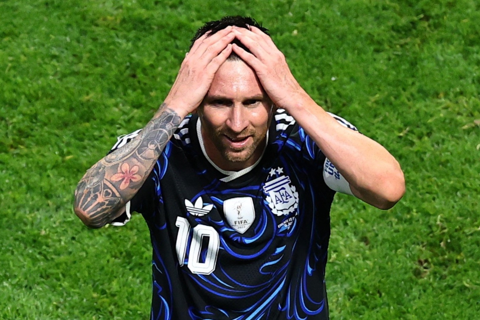 Messi dẫn đầu cuộc đua Chiếc giày vàng World Cup