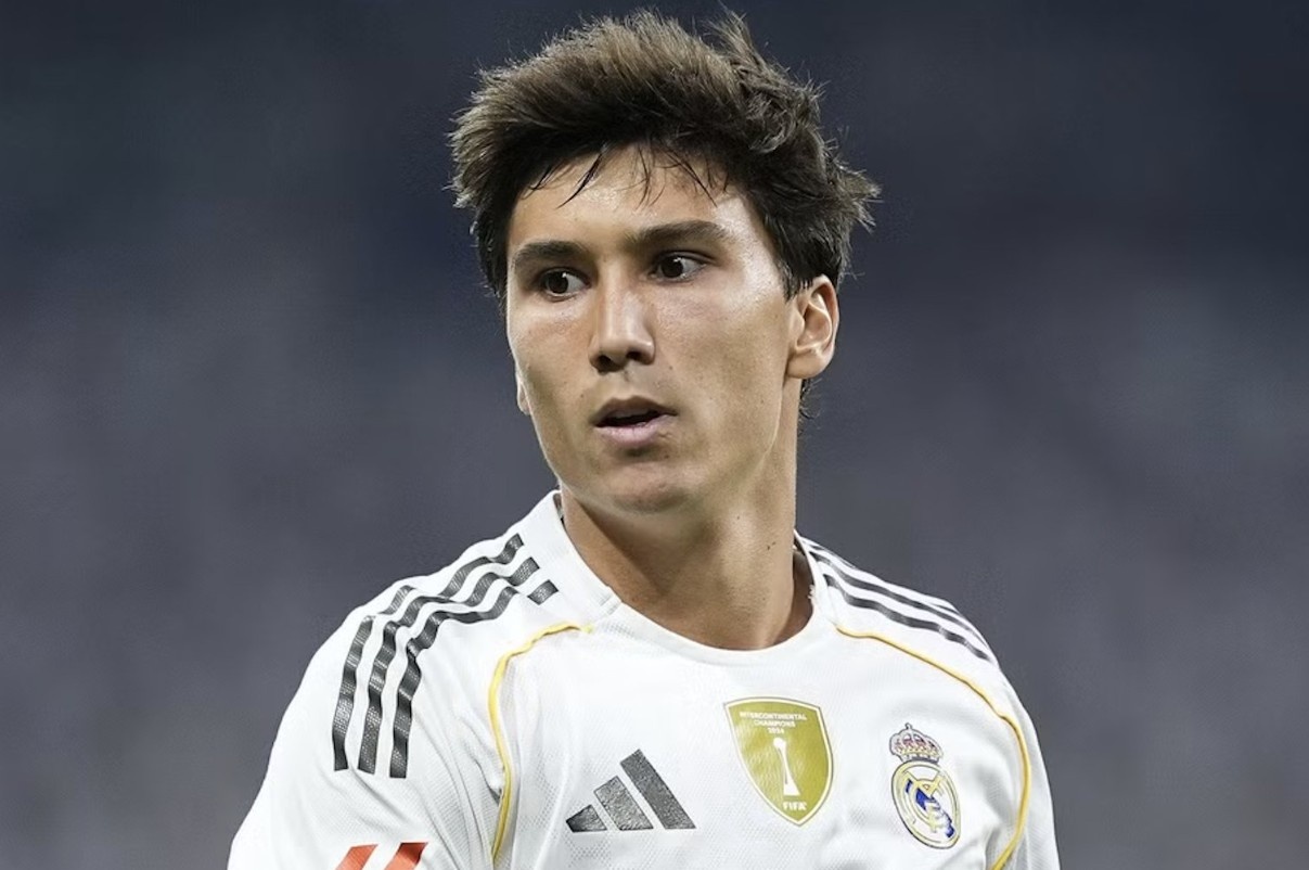 Real Madrid sắp bán tiền đạo dự bị với giá 60 triệu euro