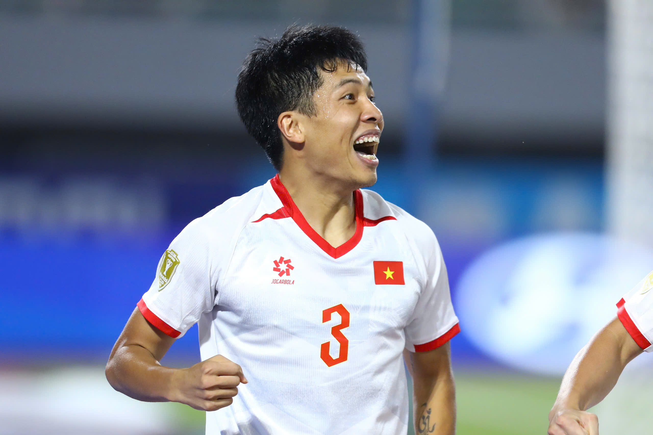 Hiệu suất gây kinh ngạc của Văn Vĩ