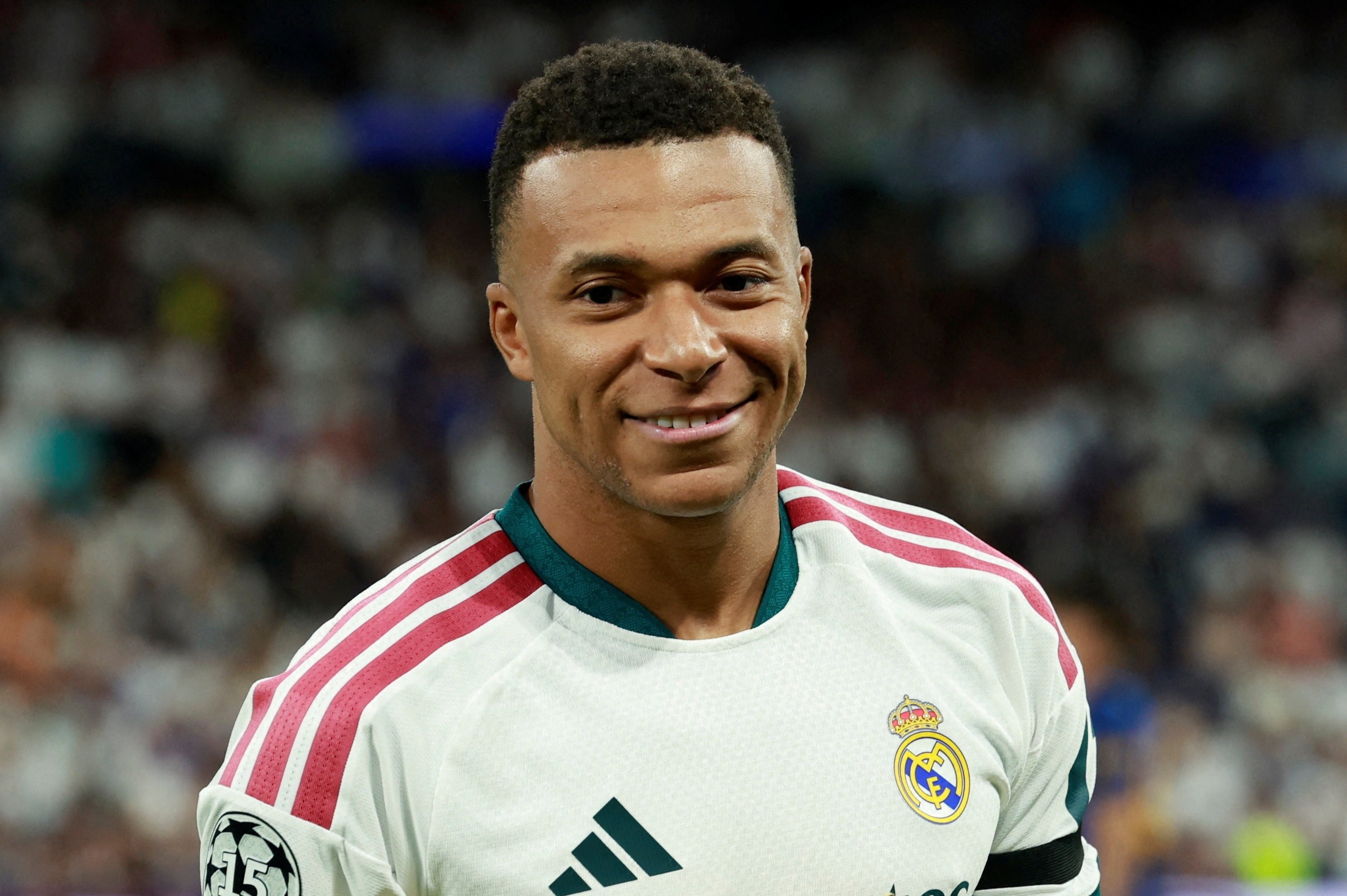 Vì sao Mbappe từ chối gia nhập MU?