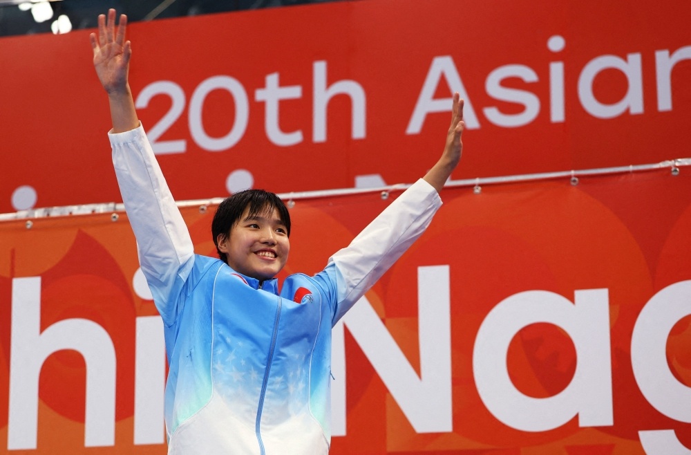 Kình ngư 13 tuổi làm chao đảo ASIAD