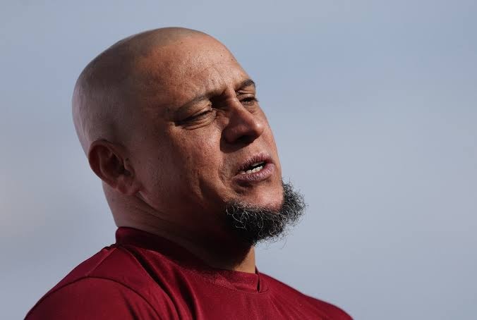 Roberto Carlos gần mất trắng khối tài sản 133 triệu bảng