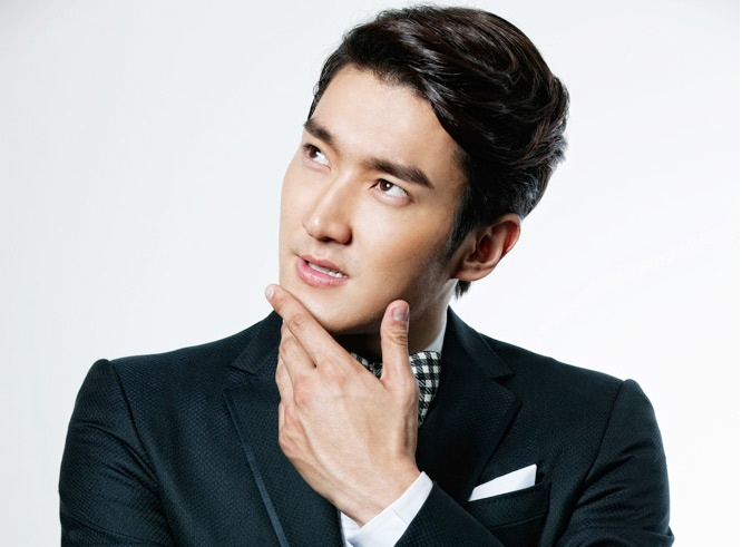 'Trai dep SuJu' Choi Si Won mac benh ngoi sao hinh anh