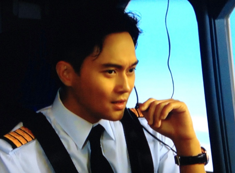 Giai ma suc hut cua 'hot man' TVB Truong Tri Lam hinh anh