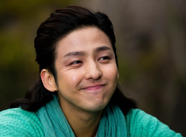 Doan Du cua Kim Ki Bum gay tranh cai hinh anh