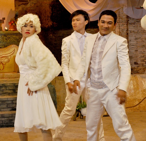 'Hello co Ba' tai ngo khan gia voi phien ban truyen hinh hinh anh