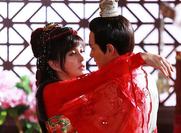 Khan gia noi da ga voi man om ap trai tre cua Luu Hieu Khanh hinh anh