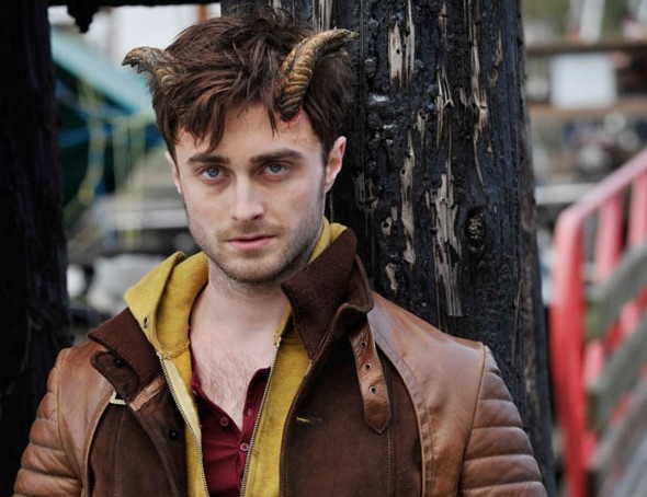 Daniel Radcliffe - Harry Potter dang yeu chi con trong ky uc hinh anh