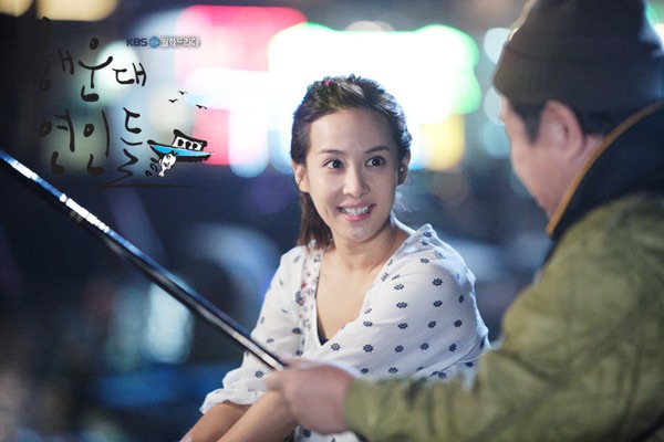 Vẻ đẹp trong sáng của Jo Yeo Jung trong phim Sóng tình Haeundae.