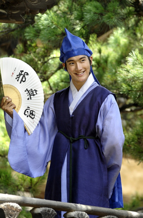 Choi Si Won trong phim Hyang Dan Cheon.