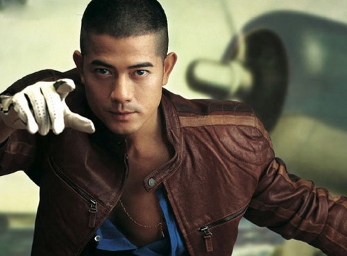 Dan thien vuong trang tay tai giai Kim Tuong hinh anh