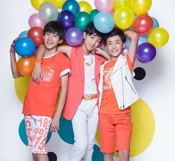 TFBOYS hiện là nhóm nhạc nhỏ tuổi nhất nổi tiếng ở Trung Quốc.