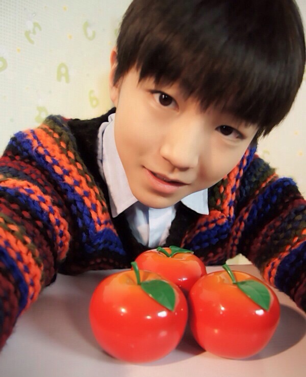 Vương Tuấn Khải.