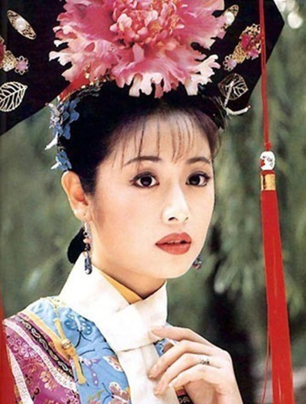 Mãi đến nay, khán giả vẫn chưa quên hình ảnh nàng Hạ Tử Vy dịu dàng của Lâm Tâm Như trong Hoàn Châu cách cách. Ngoài ra, cô còn được yêu thích với vai Lục Như Bình trong Tân dòng sông ly biệt.