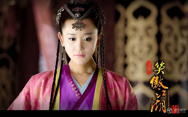 Bước ra khỏi nhân vật Hạ Tử Vy, Lục Hải được Vu Chính mời đảm nhận vai Gia Gia trong Cung tỏa châu liêm, rồi tiếp đó là Ngọc Nương trong Tân Tiếu ngạo giang hồ.