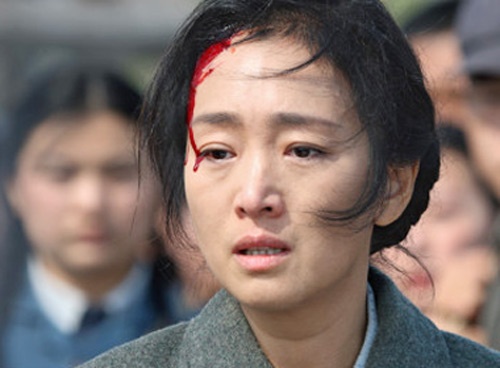 Cung Loi vao vai que mua, gia nua hinh anh