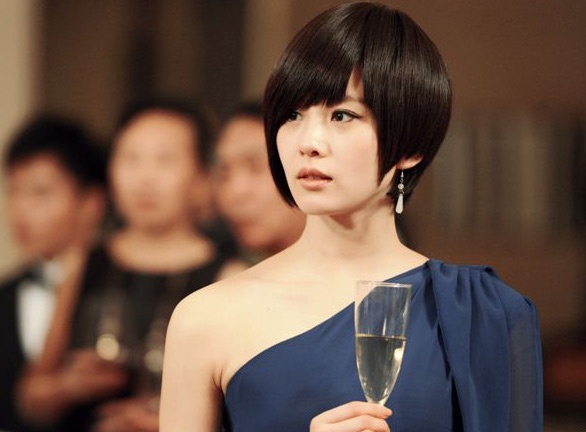 My nhan 'Bo bo kinh tam' suyt tram cam khi dong 2 vai hinh anh