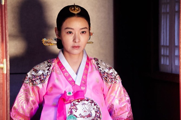 Song Soen Mi vai thái tử phi họ Kang.