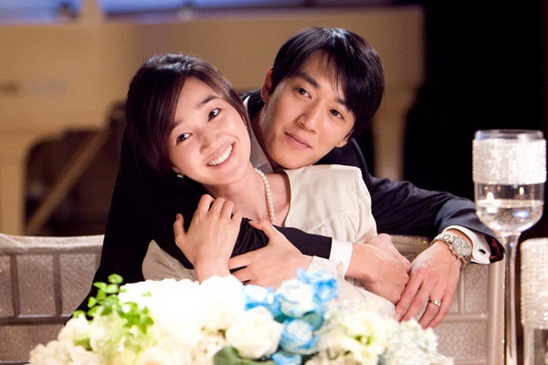Chuyện tình giữa Kim Rae Won và Soo Ae bi thương nhưng mãnh liệt và đầy ý nghĩa.