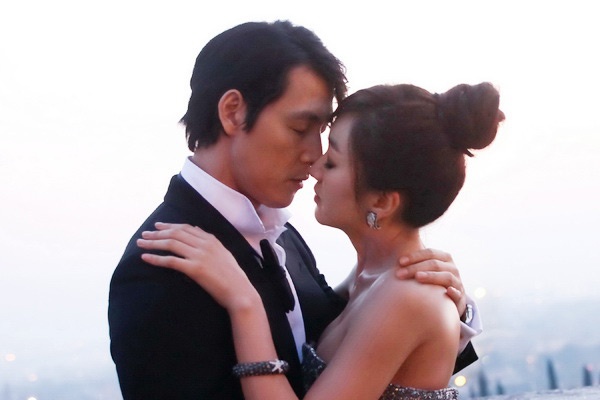 Tình yêu tưởng đối nghịch nhưng lại mang đầy sức cảm hóa của Jung Woo Sung và Soo Ae.