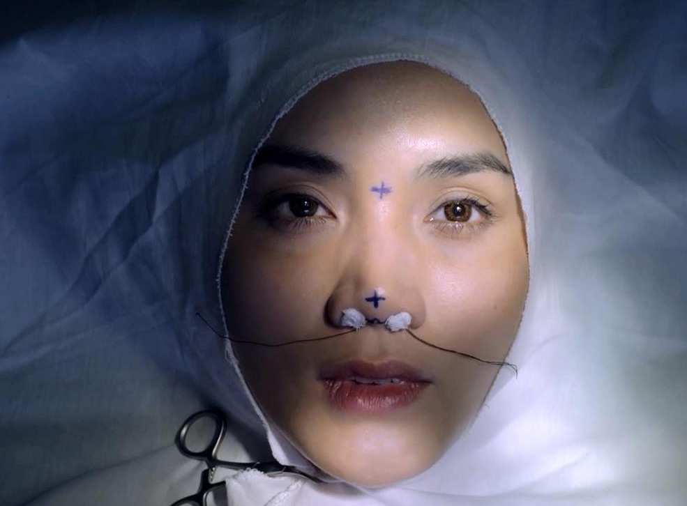 He lo hinh anh ron nguoi cua Trang Nhung trong 'Scandal 2' hinh anh