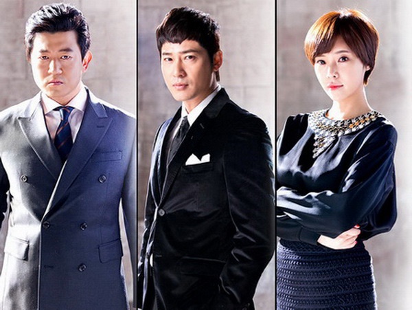 Bộ ba diễn viên chính của Ma lực đồng tiền thành công từ những thay đổi ngoạn mục.