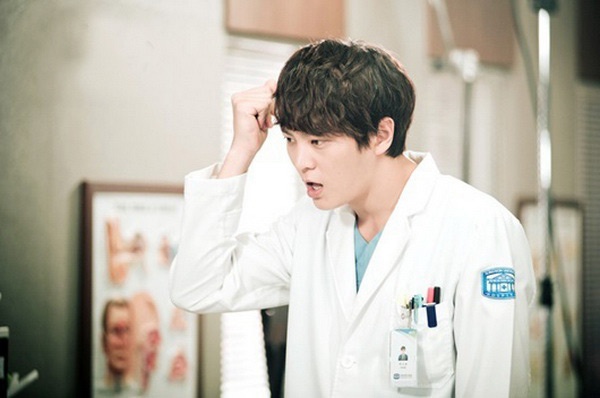 Nhân vật bác sĩ thiên tài mắc bệnh tự kỷ Park Shi On là dấu son tiếp theo trong sự nghiệp của Joo Won.