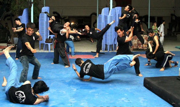 CLB Cascadeur Quốc Thịnh hiện là đội ngũ diễn viên đóng thế chuyên nghiệp và thành công ổ TP.HCM.