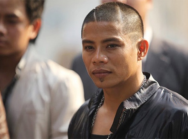 Bùi Văn Hải trong phim Long ruồi.