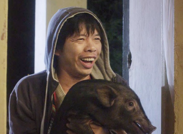 Vai cu Hù trong phim Quả tim máu.