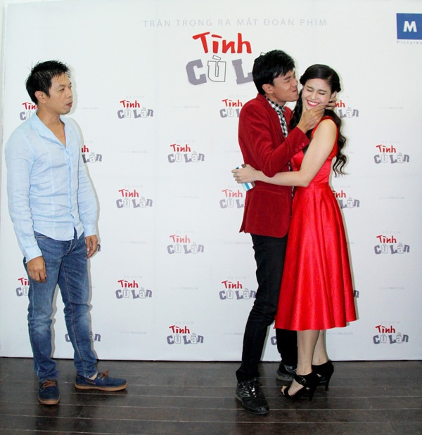 Bởi vì Trương Quỳnh Anh chỉ yêu Quốc Trường - vai một hướng đạo sinh vì hiền lànhnên dễ bị lợi dụng.