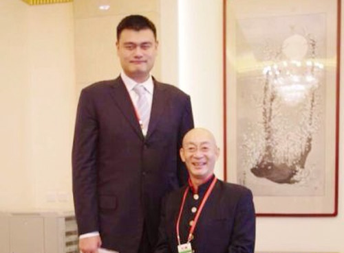 Danh thu bong ro cao 2,29m dong phim 'Dai nao thien cung' hinh anh