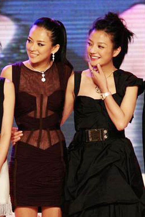 Chương Tử Di và Triệu Vy ghét nhau vì một người đàn ông.