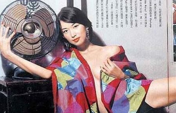 Những hình ảnh ngày xưa của Lâm Chí Linh khiến khán giả sốc.