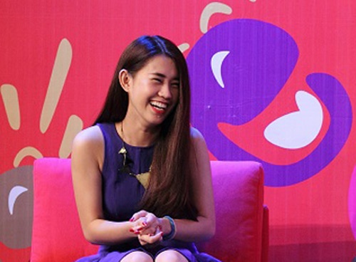 Hot girl Ngoc Thao tim osin biet tam meo hinh anh