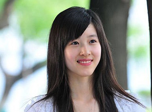 To Huu Bang tra 7 ty dong moi hot girl 9x dong phim hinh anh