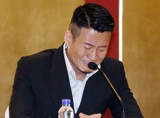 8 tai tu Hoa ngu dieu dung khi bi bat vi ma tuy hinh anh