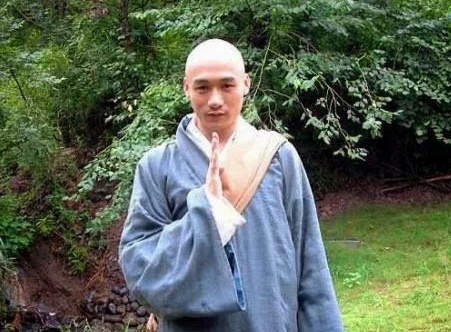 Hoa thuong Hu Truc cua 'Thien long bat bo 2003' bi bat hinh anh