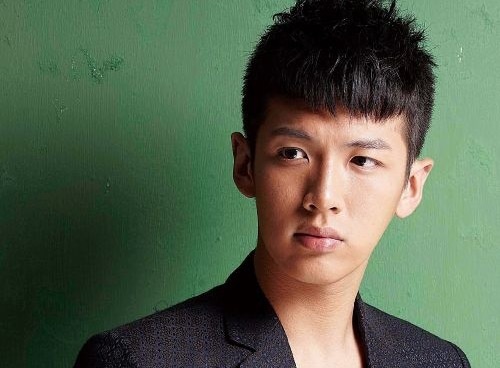 Sao 'Co gai nam ay chung ta cung theo duoi' bi bat vi ma tuy hinh anh