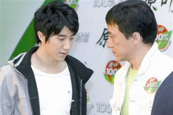 Thanh Long thua nhan khong biet day con sau scandal ma tuy hinh anh