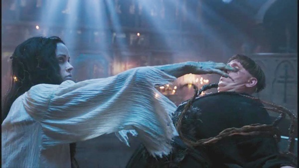 Có ba loại quỷ ở trong bộ phim này: loại do nghệ sĩ hóa trang, loại mô hình do máy móc điều khiển và diễn viên hành động điều khiển và loại được dựng bằng công nghệ 3D. 